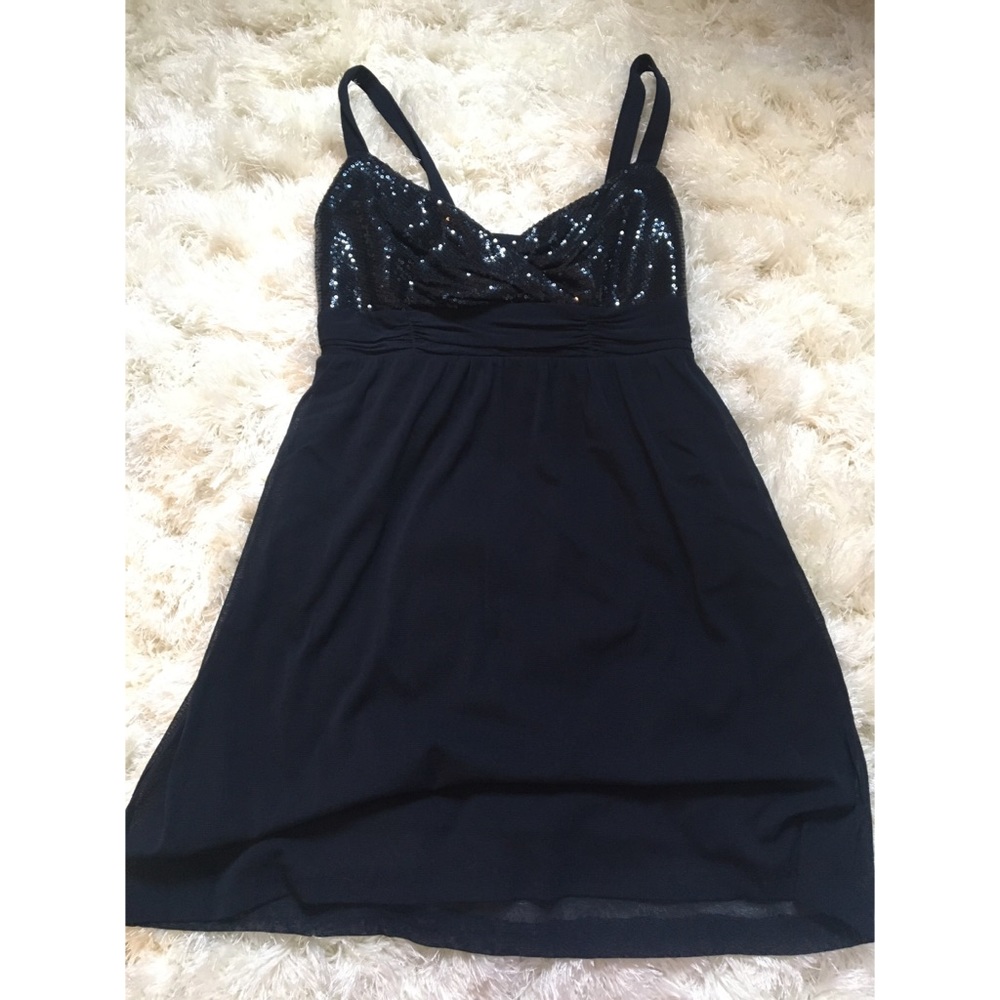 Low cut sequin NAVY cocktail dress